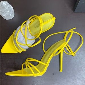 Never worn High heels